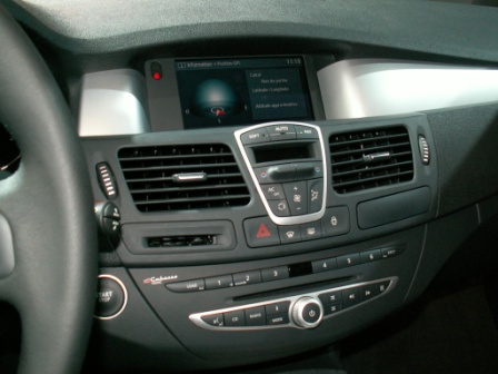 http://romain.oudet.free.fr/forum/PR/atelierrenault/PICT0002.JPG